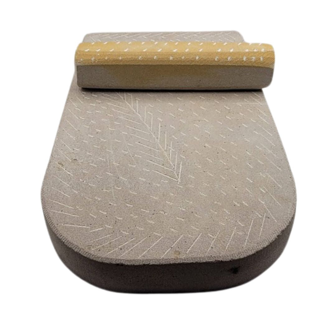 Stone pata puta/ sill bata